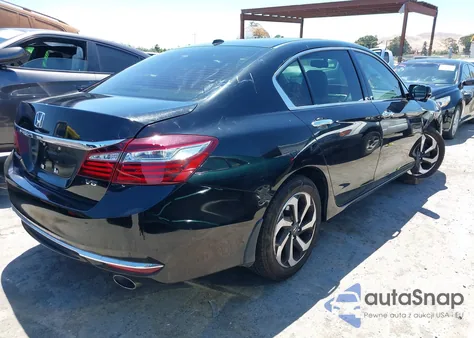 2016 Honda Accord Ex-L V-6 z USA, uszkodzony, nr VIN 1HGCR3F82GA030074